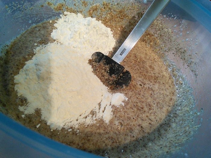 Миндальный слоеный торт