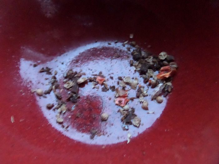 Согревающий чай со специями