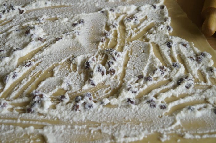 Ретэш с творогом и изюмом