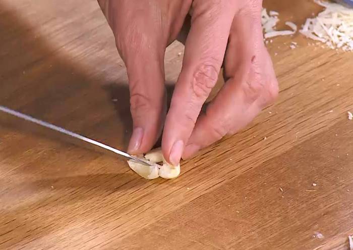 Пирог с помидорами черри и фетой 