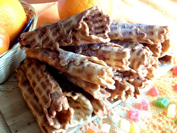 Хрустящие вафли с цукатами