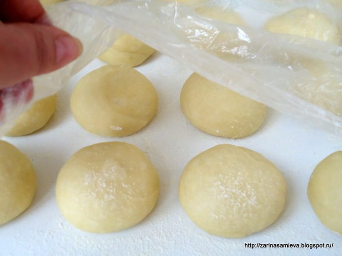 Булочки с апельсиновым джемом