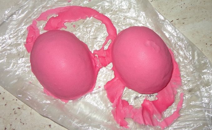 Пасхальные яйца с сюрпризами (сладкие)