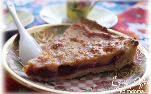 Тарт с малиной и заварным медовым кремом