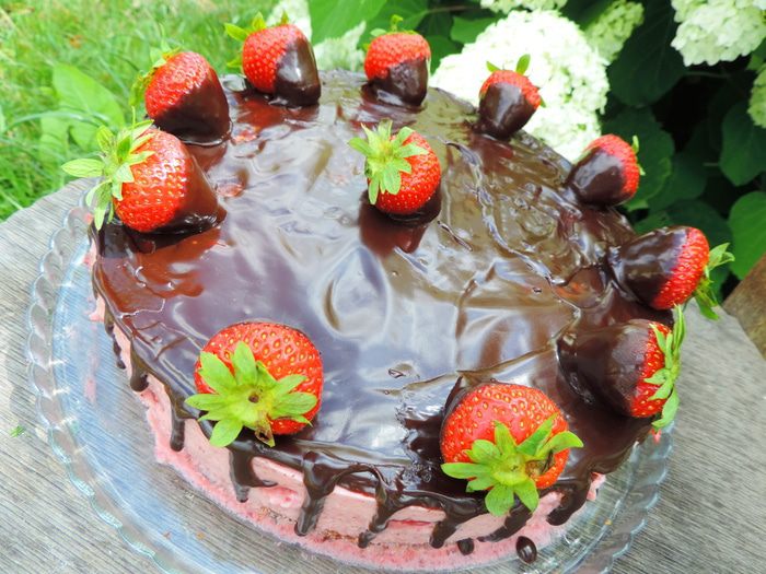 Торт-мусс &amp;quot;Клубника в шоколаде&amp;quot;