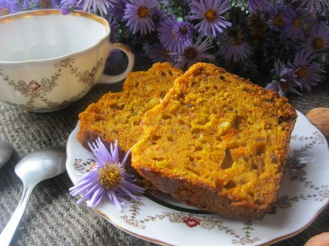 Пряный морковный кекс