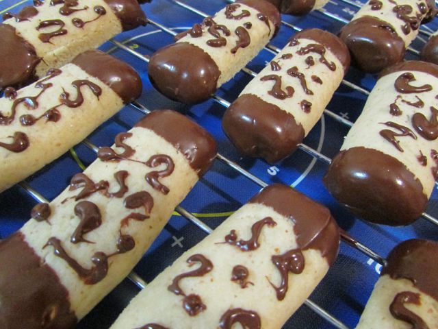 Алжирское миндальное печенье