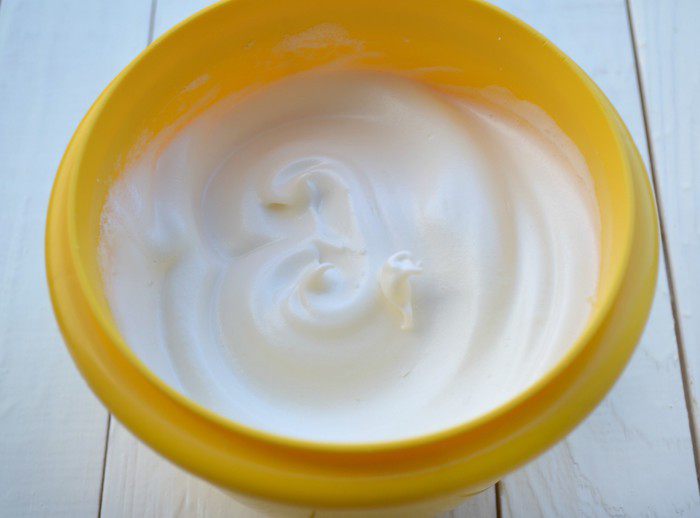 Влажный лимонный кекс