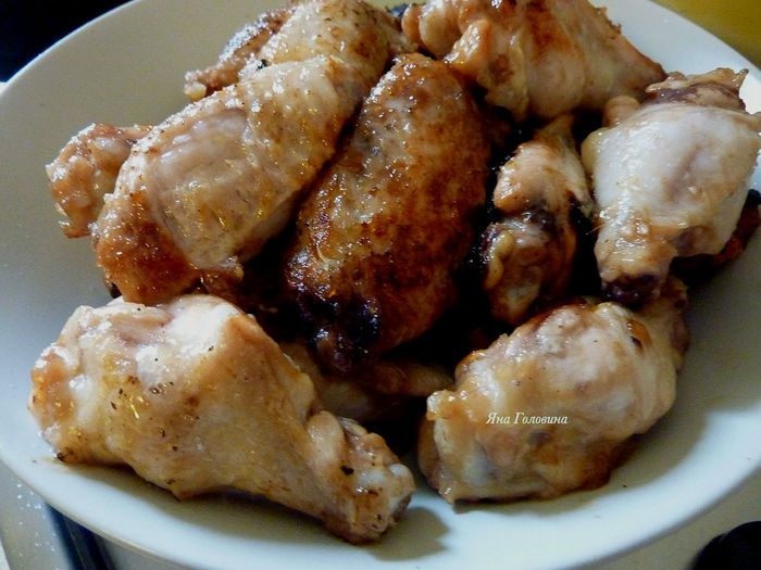 Крылышки в коле 