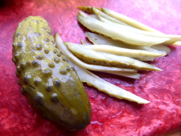 Рыбные &amp;quot;ножки&amp;quot; под юбочкой из перцев