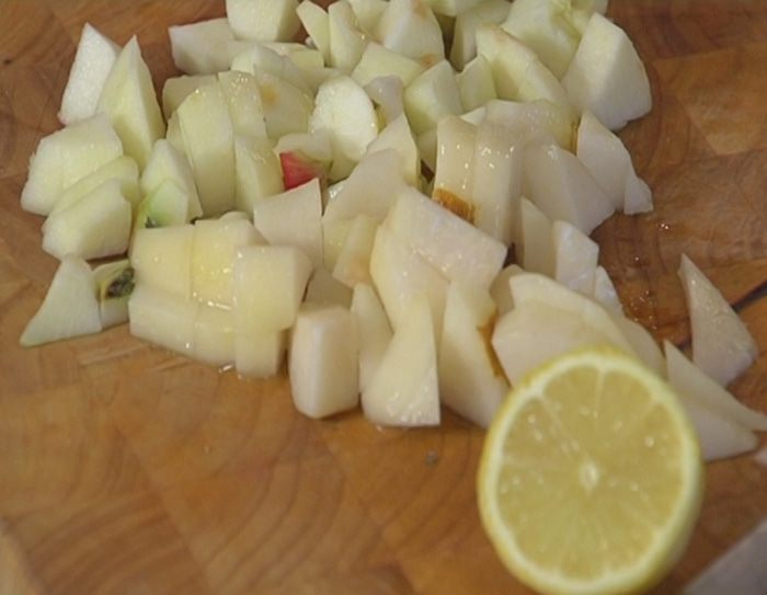 Легкий пирог с яблоком и грушей 