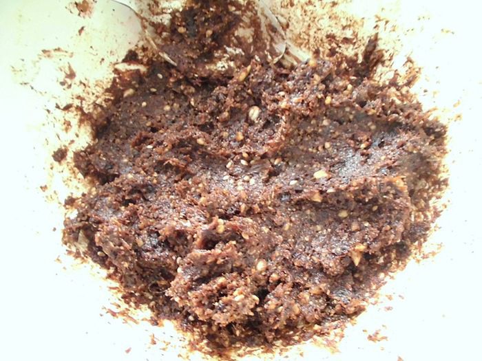 Шоколадные трюфели с кунжутом