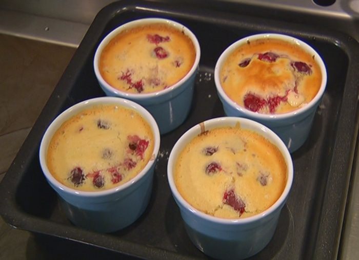 Вишневые пудинги