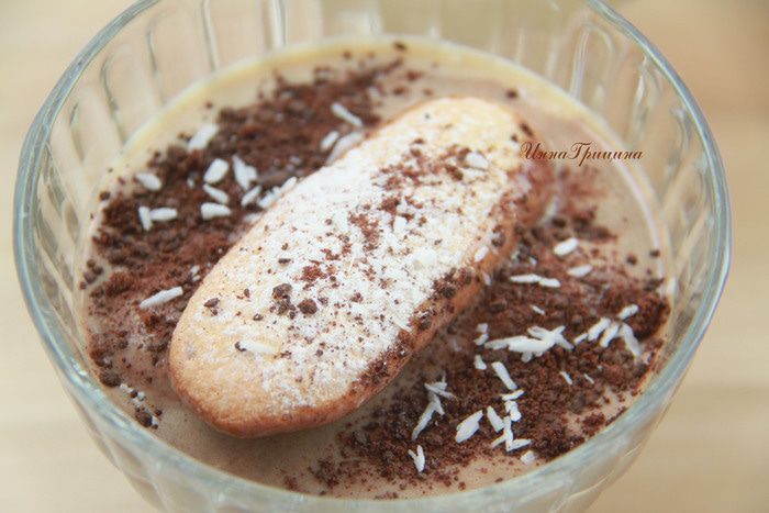 Кофейно-кокосовый тирамису