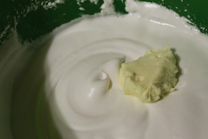 Торт &amp;quot;Птичье молоко&amp;quot; с кусочками желе