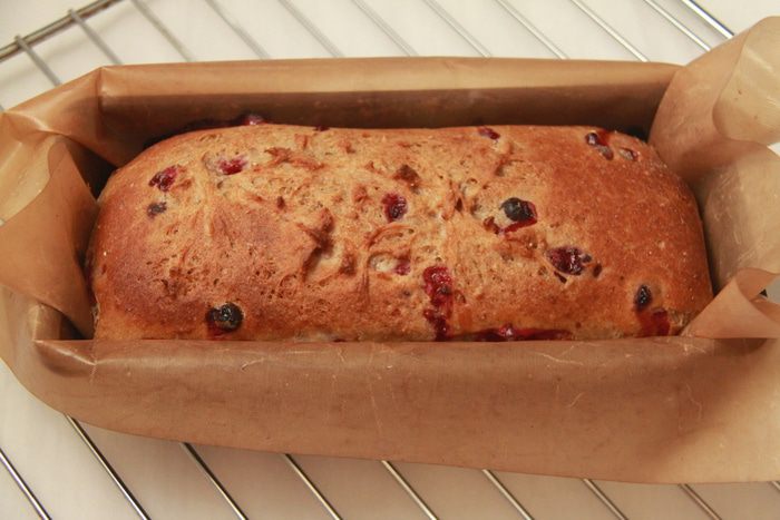 Шведский брусничный хлеб (Lingonbröd)