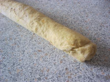 Сдобные тыквенные булочки с корицей