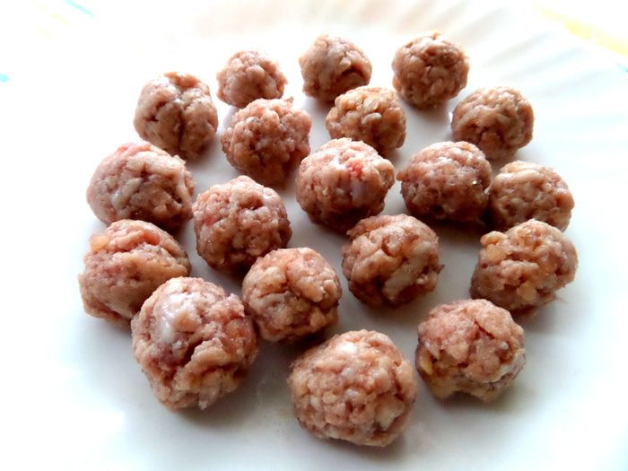 Суп с фрикадельками и фасолью