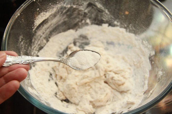 Хлеб с полбой и цукатами