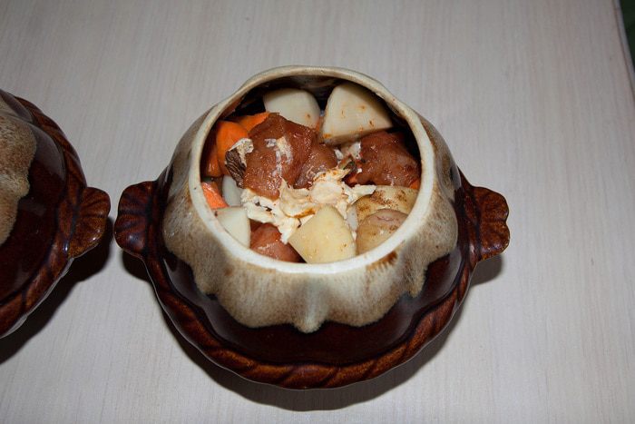 Горшочки с молодой картошкой 