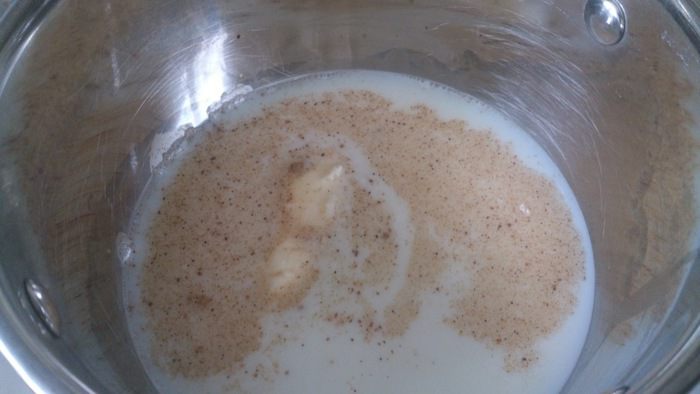 Куриный суп с цветными клецками