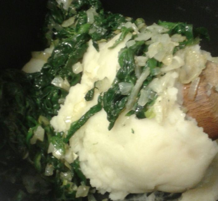 Конвертики из теста фило со шпинатом и картофелем