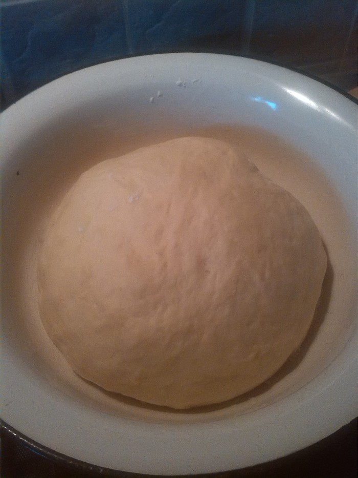 Бабушкин пирог с малиновым джемом