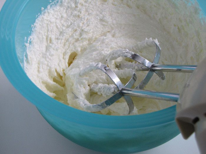 ореховый пирог с апельсиновым конфи