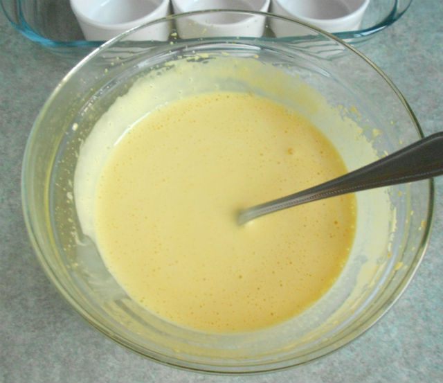 Крем-брюле с медом и розмарином