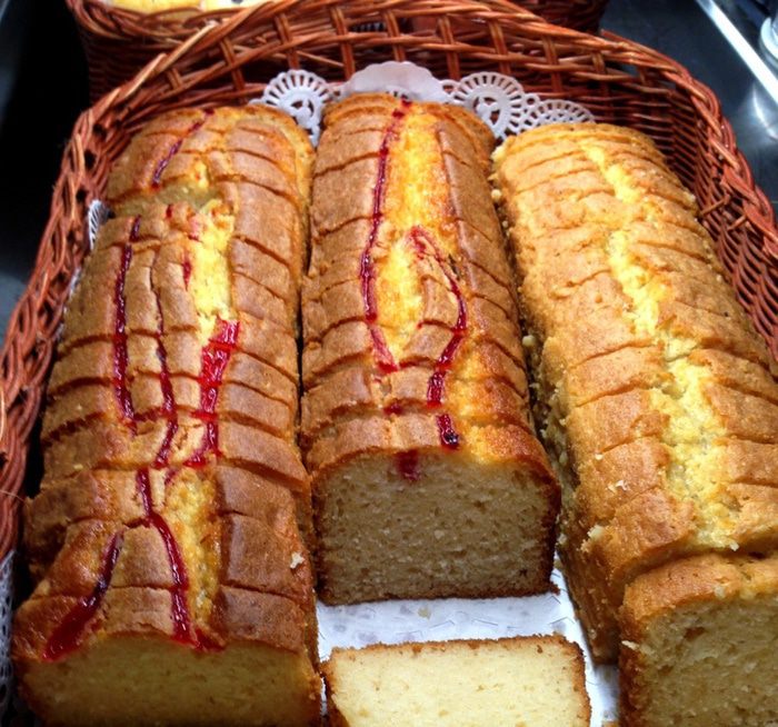 Кукурузно-кокосовый заварной кекс