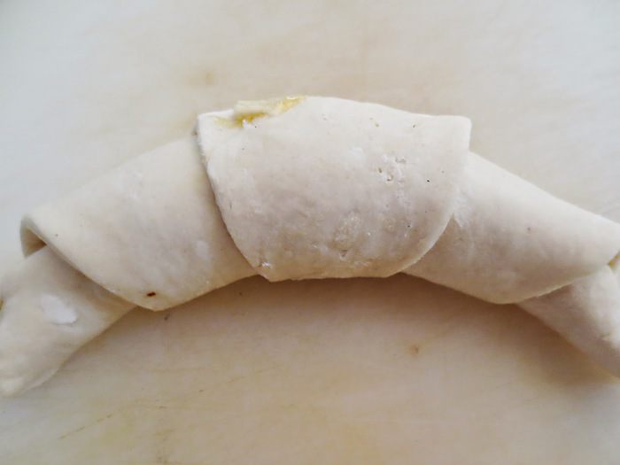 Круассаны из домашнего дрожжевого слоеного теста