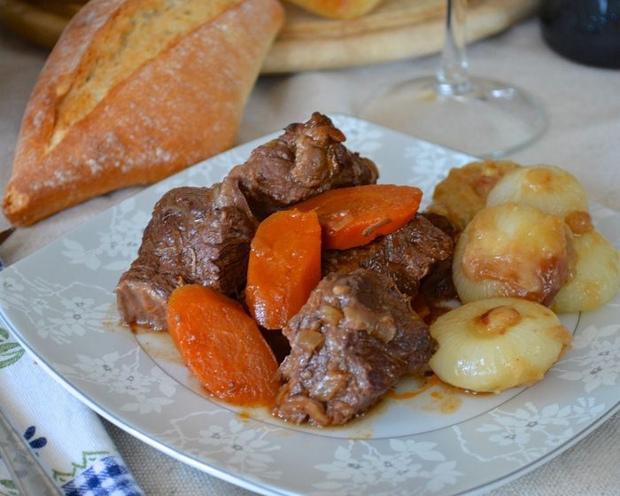 Бёф бургиньон (bœuf bourguignon)