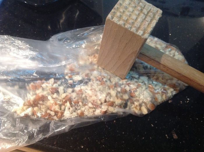 Сливовый пирог с маковой начинкой