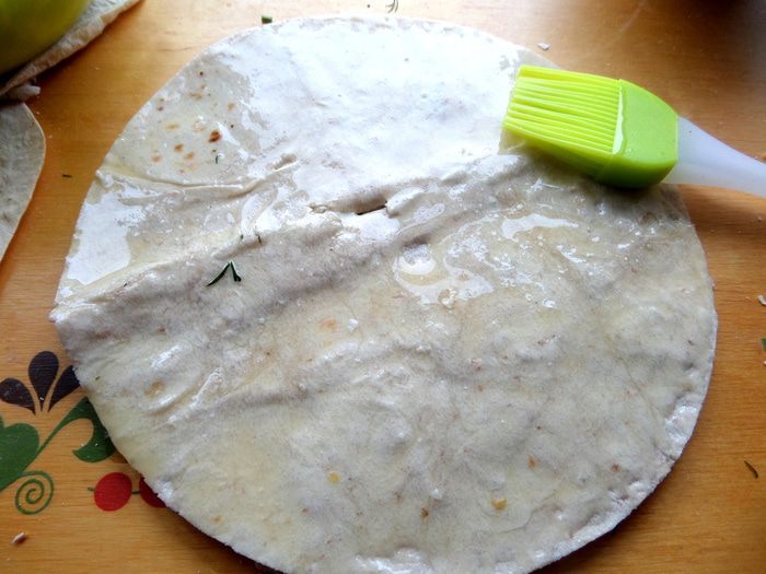 Торт из лосося с прослойкой из хачапури