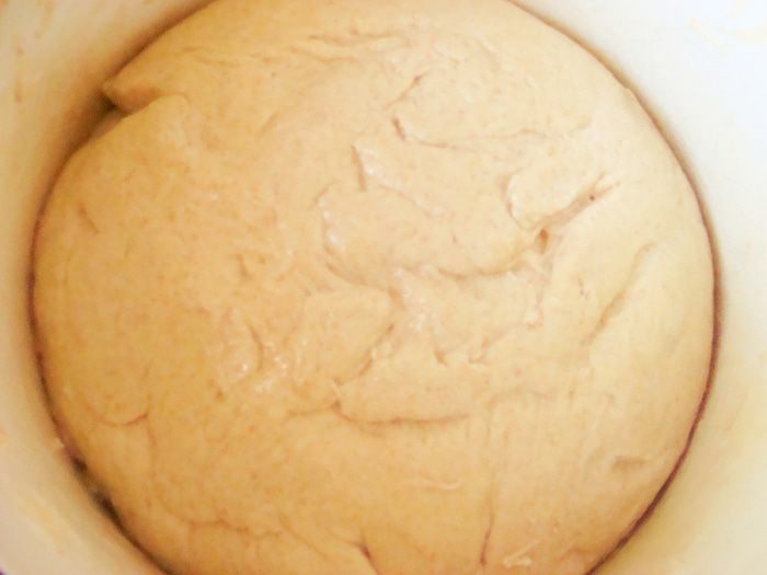 Пирог из цельнозерновой муки с капустой и домашним сыром