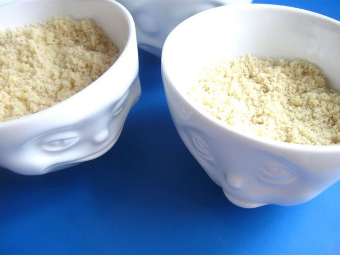 Тарт с франжипаном и карамелизованной грушей    