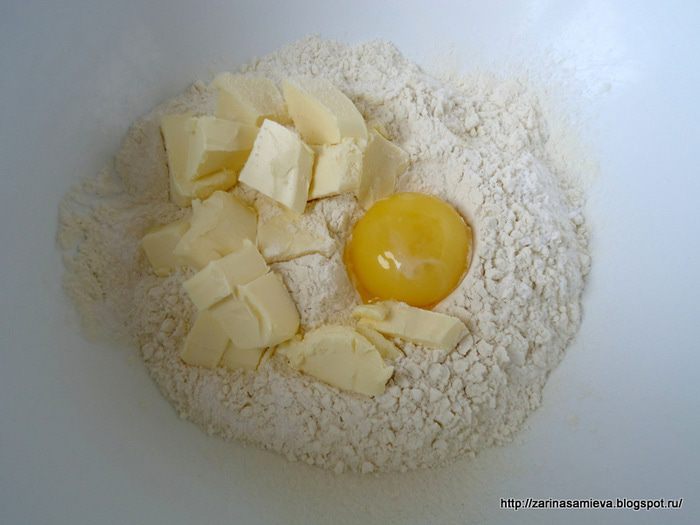 Пудинг с яблоками тоффи