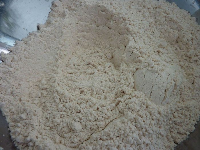 Шпинатный тарт на крекерной основе