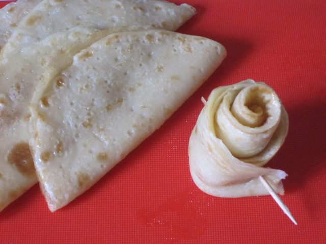 &amp;quot;Розочки&amp;quot; из блинчиков