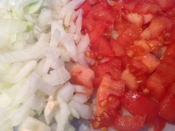 Спагетти с тефтельками с кедровыми орешками