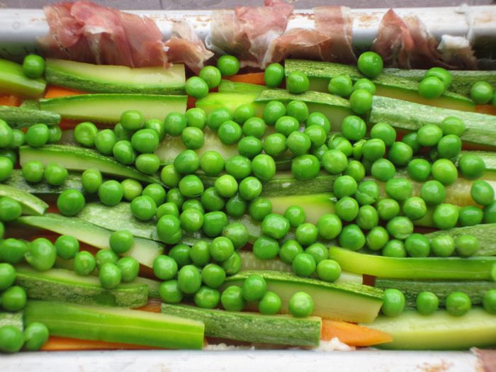 Диетический куриный террин с овощами