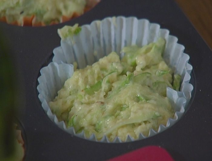 Маффины с кабачком, кардамоном и лаймом 