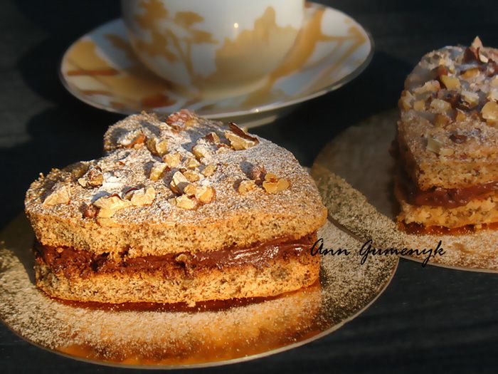 Пирожное &amp;quot;Сердечное&amp;quot; с шоколадным муссом