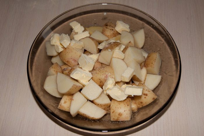 Горшочки с молодой картошкой 