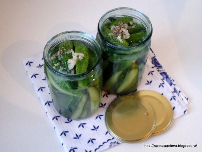 Огурцы, консервированные дольками