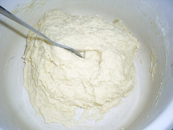 Ложное слоеное тесто и рогалики с яблоками из него