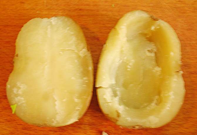 Фаршированный картофель под пармезановой корочкой