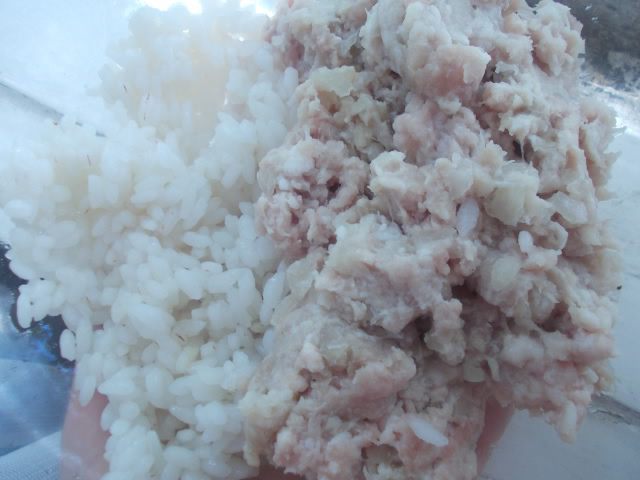 Помидоры, фаршированные рисом и сыром