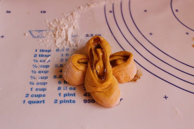 Булочки &amp;quot;Тыквенные цветочки&amp;quot;