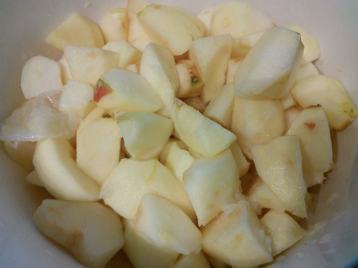 Брауни с яблоками 